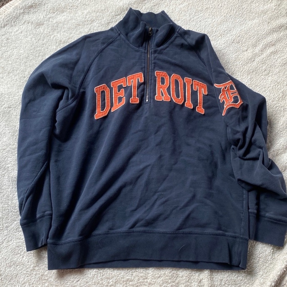 Detroit quarter zip